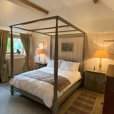 The Clock Tower & Dairy - Two X 2 Bed Barns With Indoor Pool Apartment Checkendon Exterior photo
