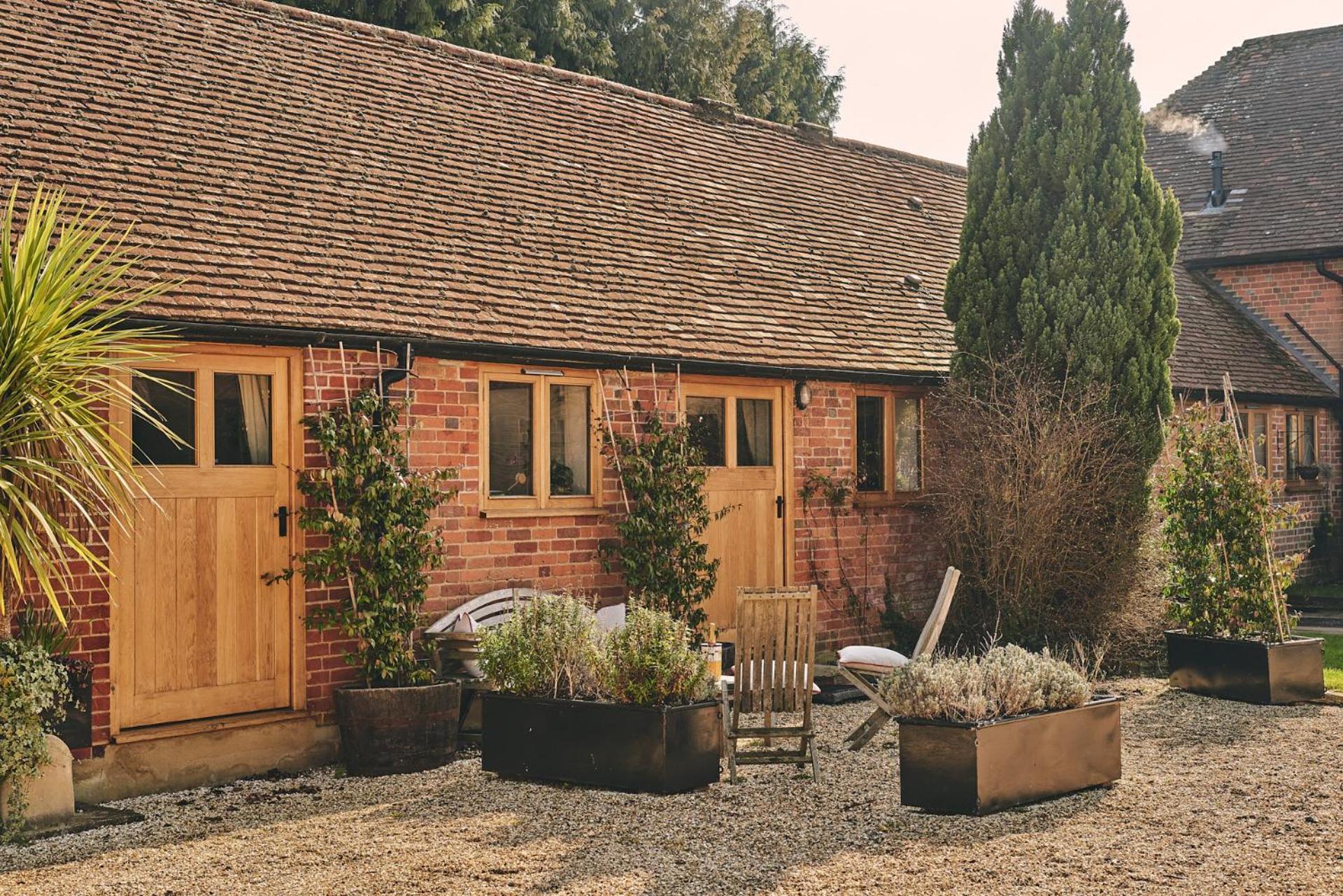 The Clock Tower & Dairy - Two X 2 Bed Barns With Indoor Pool *