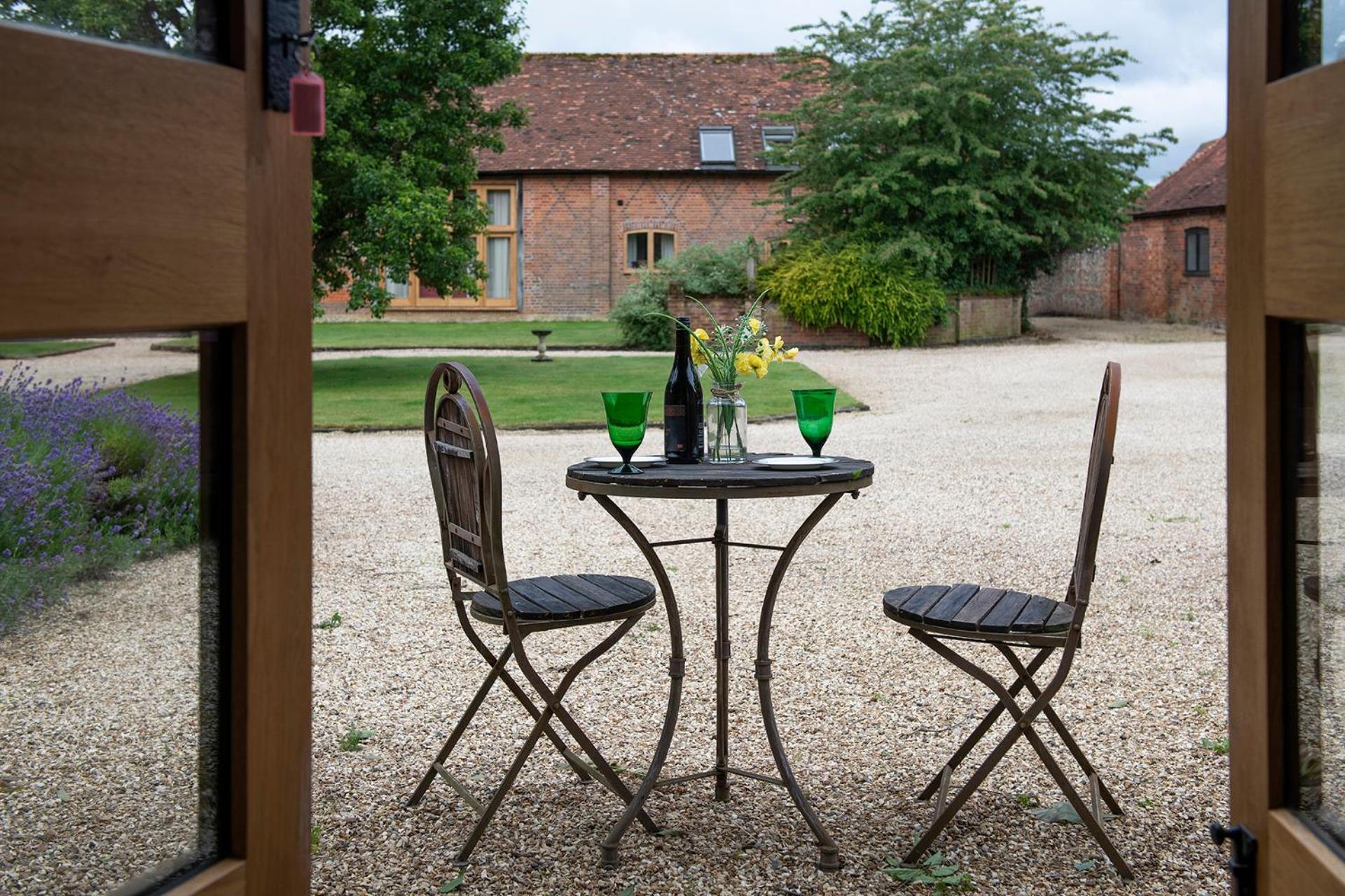 The Clock Tower & Dairy - Two X 2 Bed Barns With Indoor Pool Apartment